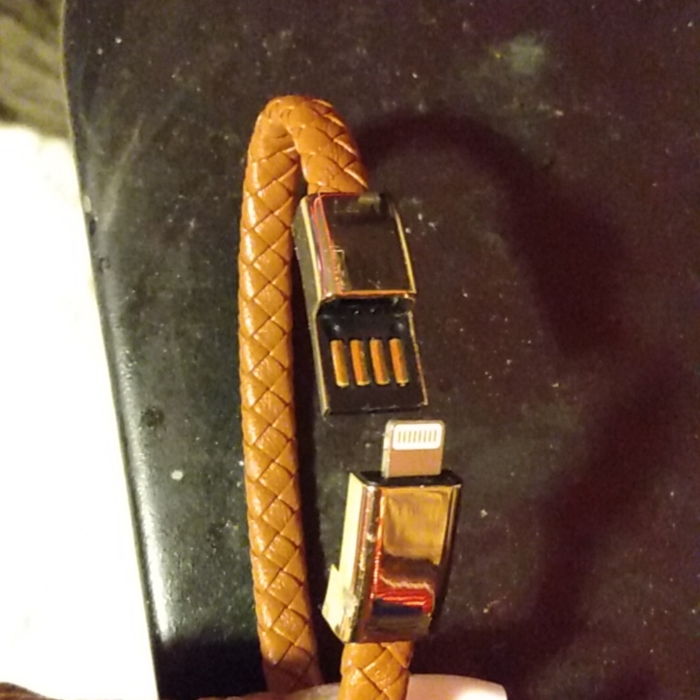 iphone braclet - Picture 3 of 3
